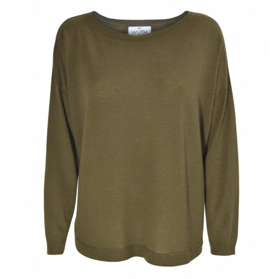 Oversize Pullover in 100% premium cashmere from Inner Mongolia with boat neck, rounded slit on both sides and rib knit edge from danish cashmere brand Wuth Copenhagen.