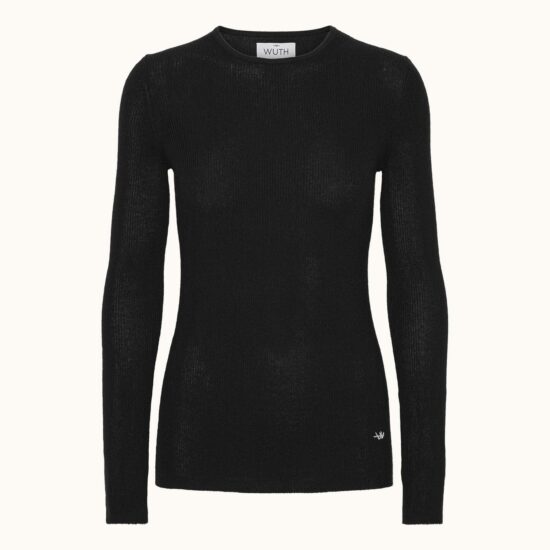 Silk cashmere blouse from Wuth Copenhagen. The most delicious latest products for our basic collection.