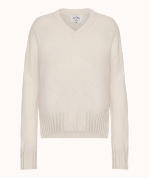 Classic cashmere V-neck sweater from Wuth Copenhagen