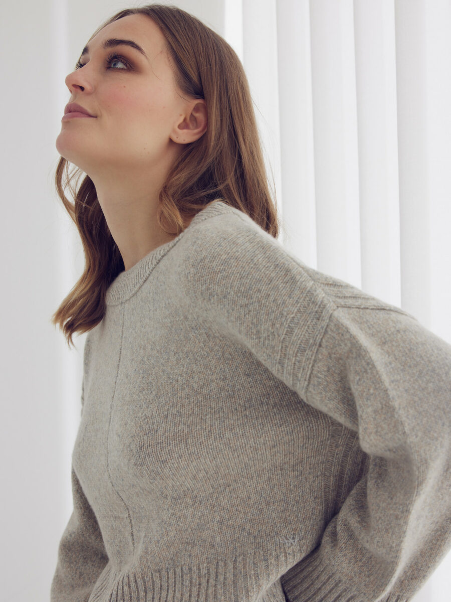 Ann Pullover - Image 4